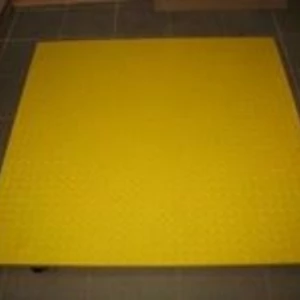 Весы платформенные напольные электронные 1,2,3 тонны Весы платформенные напольные электронные 1,2,3 тонны